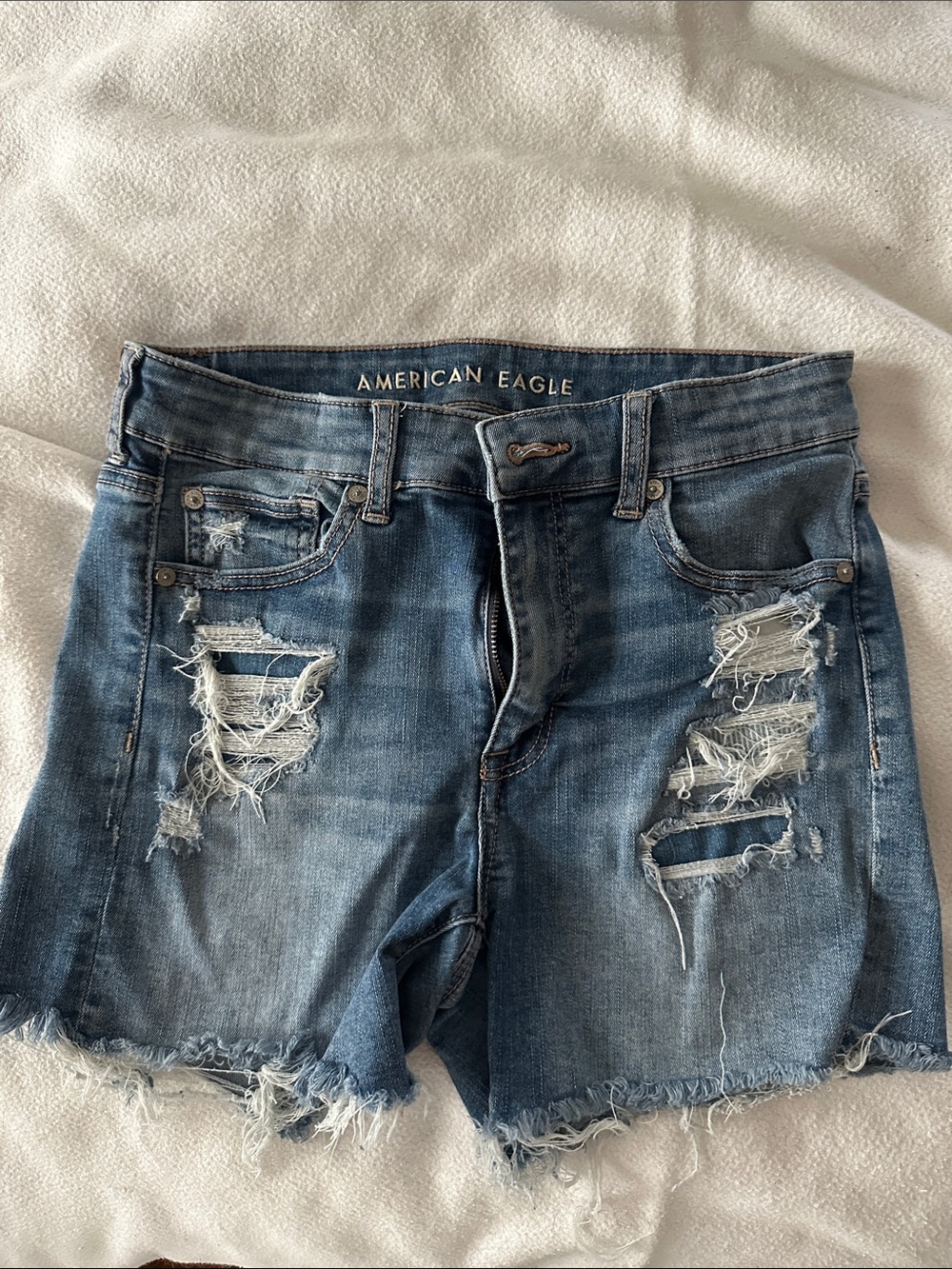 American Eagle high rise short shorts